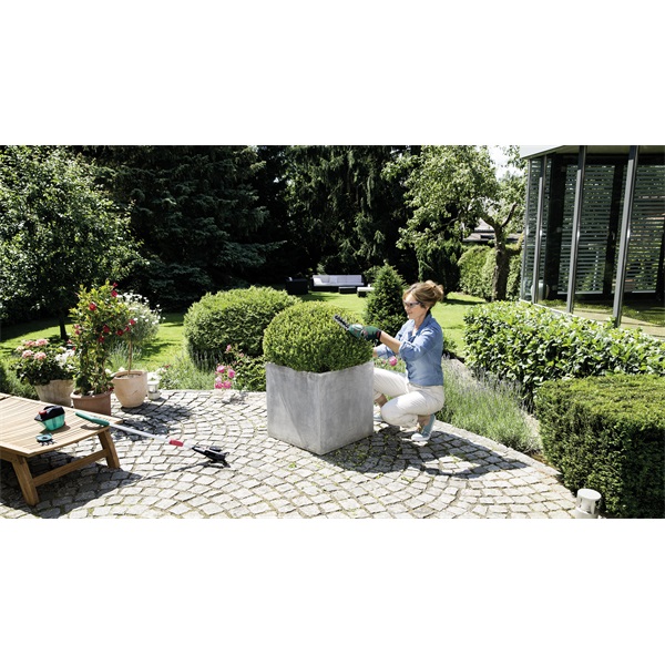 Bosch EasyShear akkumulátoros sövényvágó (0600833303)
