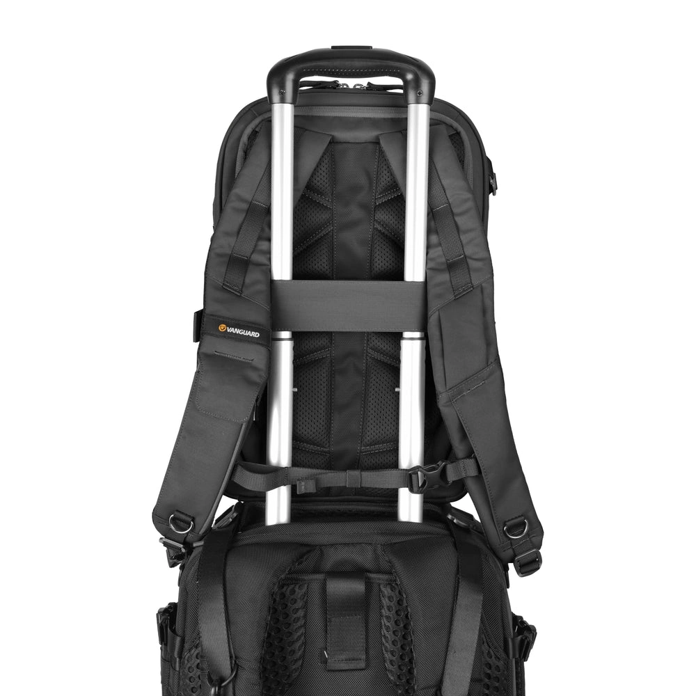 VANGUARD VEO METRO B20L BK hátizsák