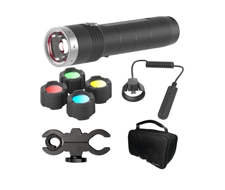 LED Lenser LED MT14 tölthető fegyverlámpa szett (MT14-SZETT)