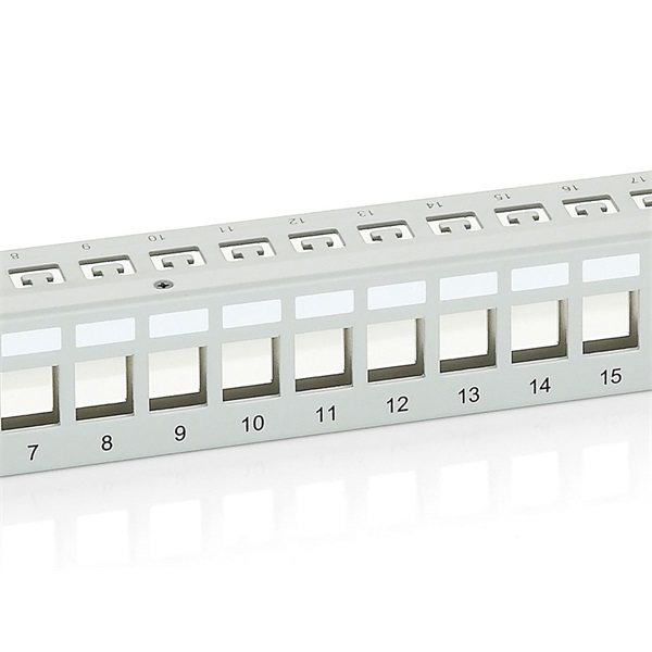 Equip  767124 24 port Cat6  1U  árnyékolt Keystone Patch Panel Szürke