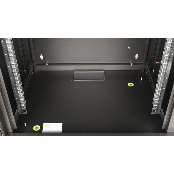 Equip EPM-09-6045-B-CBAA  19"  9U 600x450mm Fali Rackszekrény Fekete 