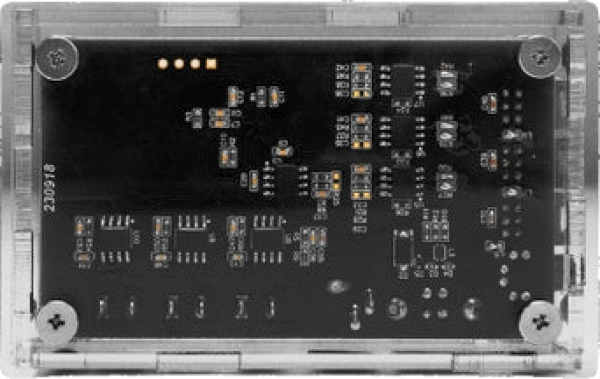 Simagic SMG-P2000-HCB Haptik Pedálrezgető vezérlő Simagic SMG-P2000-HCB Haptik Pedálrezgető vezérlő