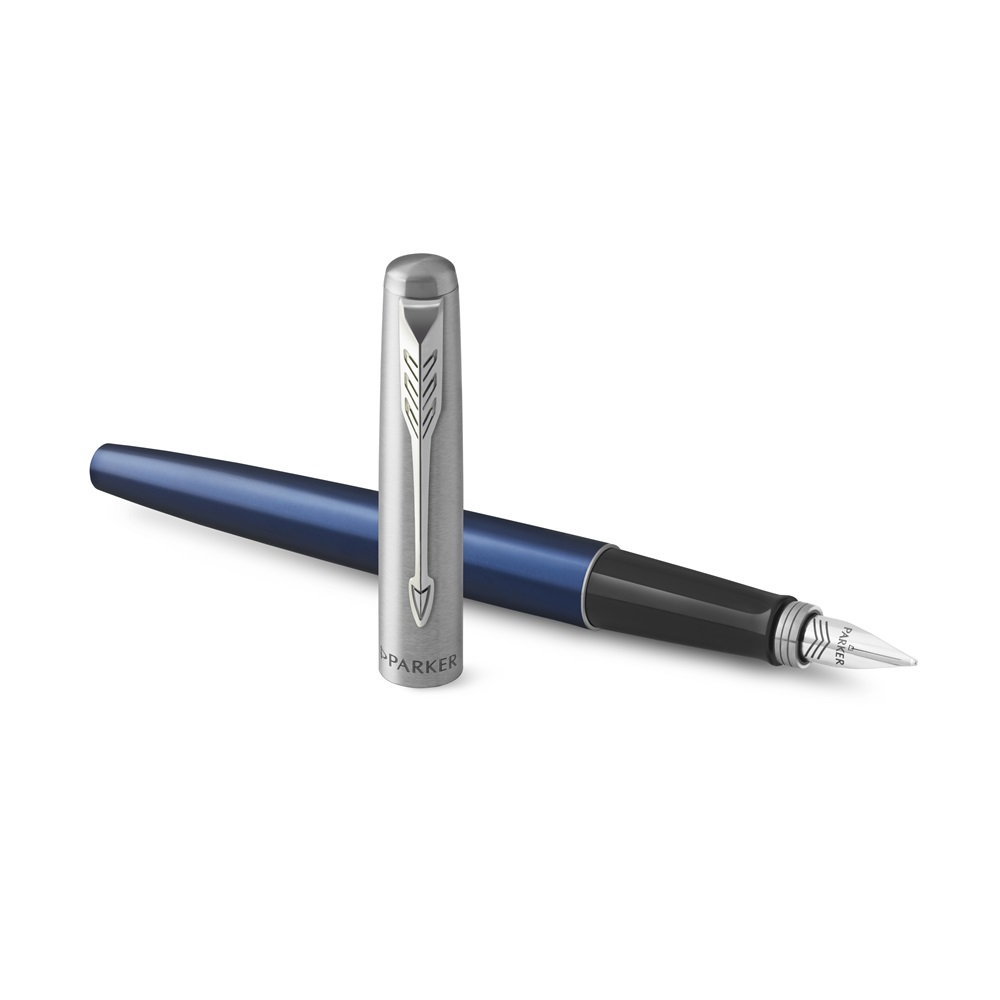 Parker Töltőtoll Royal kék test, ezüst klipsz 2030950 Royal Jotter (7040315003) Parker Töltőtoll Royal kék test, ezüst klipsz 2030950 Royal Jotter (7040315003)