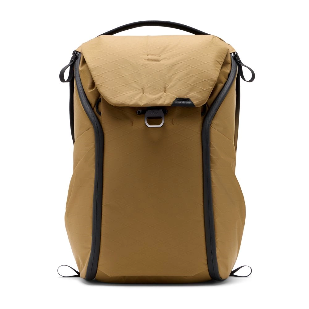 PEAK DESIGN Everyday hátizsák 30L v2 Prérifarkas PEAK DESIGN Everyday hátizsák 30L v2 Prérifarkas