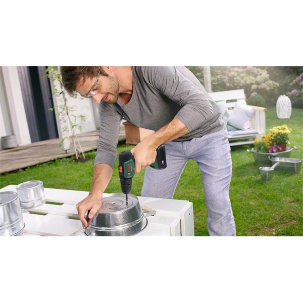 Bosch 06039D4001 Universaldrill 18V 1x1,5Ah kofferban akkus fúró-csavarozó