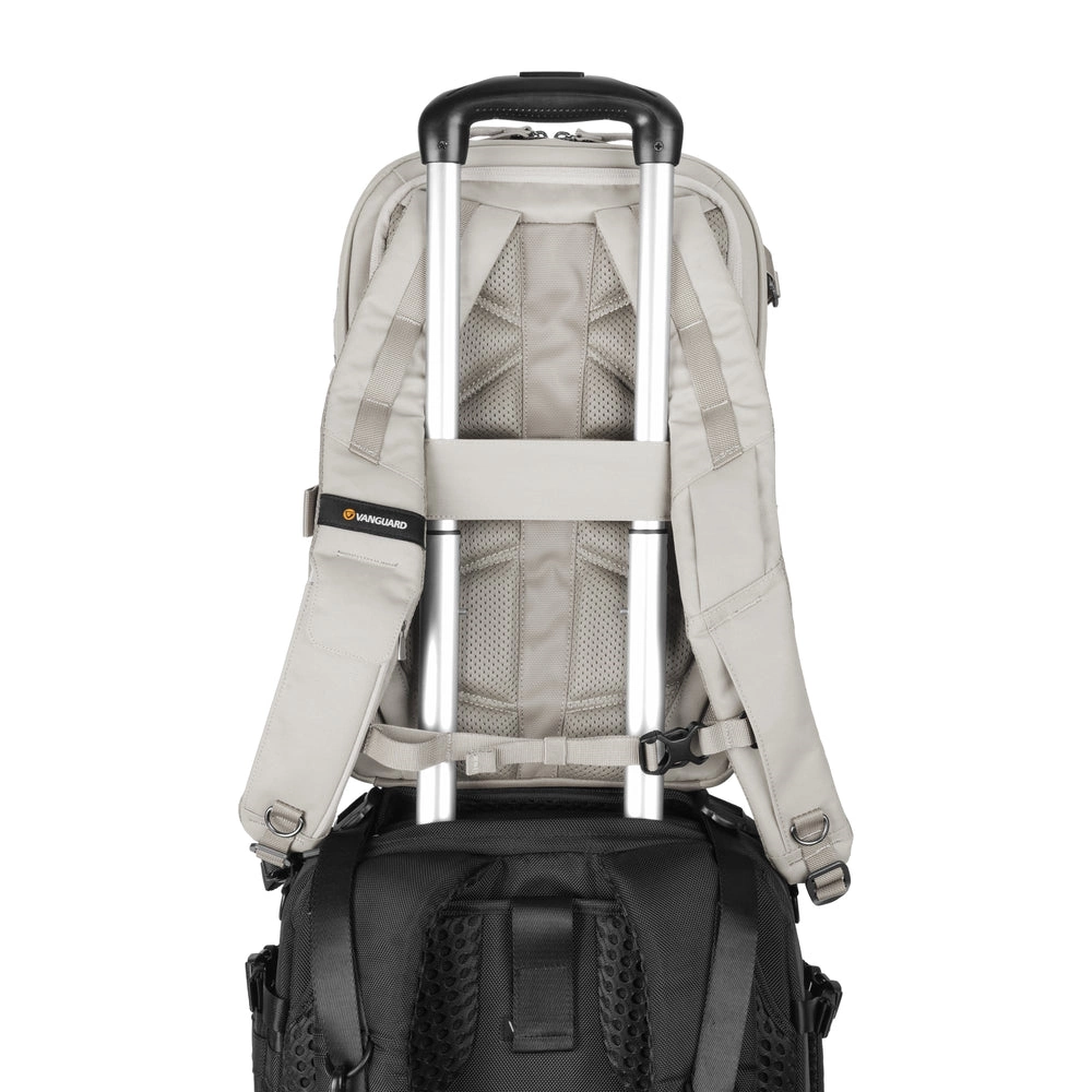 VANGUARD VEO METRO B25L CM hátizsák