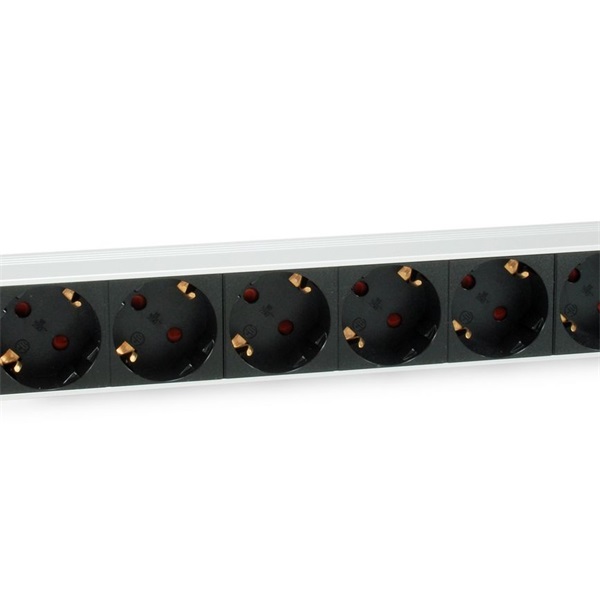 Equip 333292  9 Schuko  Rack 1U 1,8m kábel aluminium Hálózati Elosztó   Fekete 