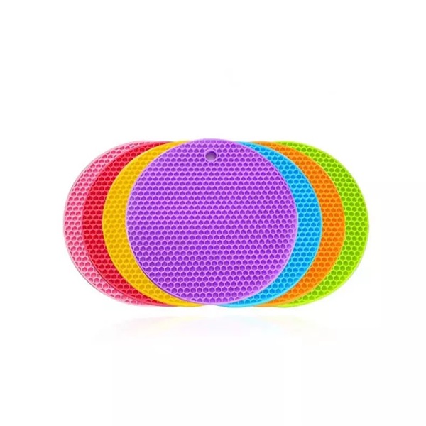 IRIS KT-488 17,5 cm-es, kör alakú szilikon edényalátét IRIS KT-488 17,5 cm-es, kör alakú szilikon edényalátét