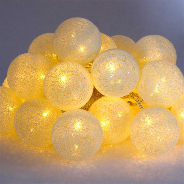 IRIS Gömb alakú 6cm/színes fonott/3m/meleg fehér/20db LED-es/USB-s fénydekoráció  (104-28) IRIS Gömb alakú 6cm/színes fonott/3m/meleg fehér/20db LED-es/USB-s fénydekoráció  (104-28)