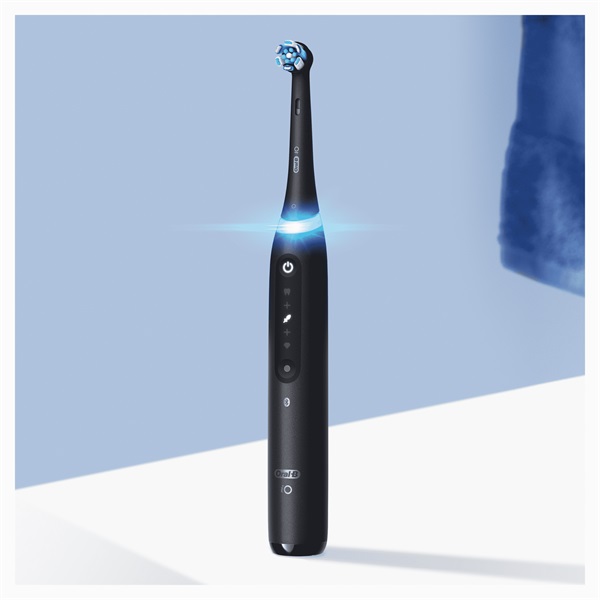 Oral-B iO Series 5 2 db-os elektromos fogkefe szett Matt fekete+fehér Oral-B iO Series 5 2 db-os elektromos fogkefe szett Matt fekete+fehér