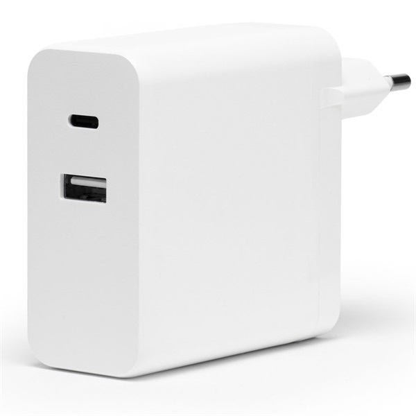 Bluestork   PW-NB-65-C-W  USB-C USB-A  65W 1.8m kábelHálózati töltő  Fehér 