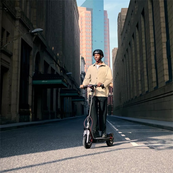 Segway Ninebot KickScooter F3 Pro E elektromos roller