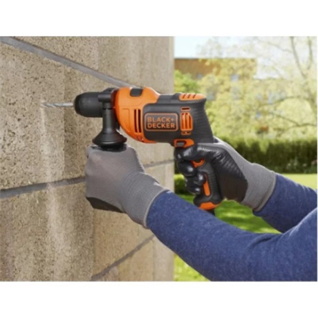 Black and Decker BEH710-QS ÜTVEFÚRÓ 710W