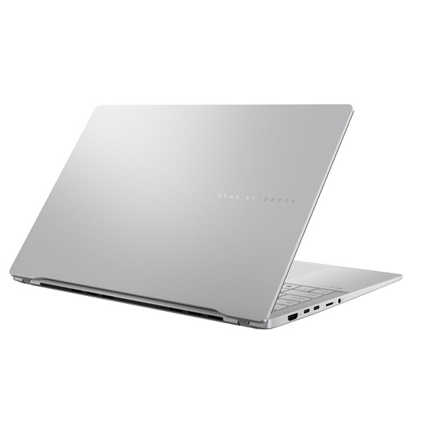 ASUS Vivobook S15 S5507QA-MA001W 15,6"2,8K/Snapdragon X Elite 12 Mag/32GB/1TB/Int.VGA/Win11/ezüst laptop ASUS Vivobook S15 S5507QA-MA001W 15,6"2,8K/Snapdragon X Elite 12 Mag/32GB/1TB/Int.VGA/Win11/ezüst laptop