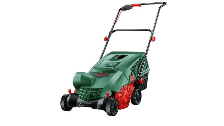 Bosch UniversalRake 900 gyepszellőztető