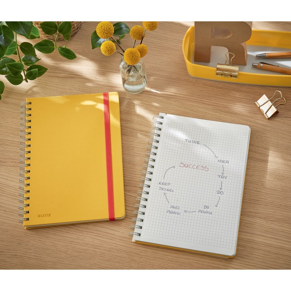 Leitz COSY Soft touch B5 meleg sárga kockás spirálfüzet